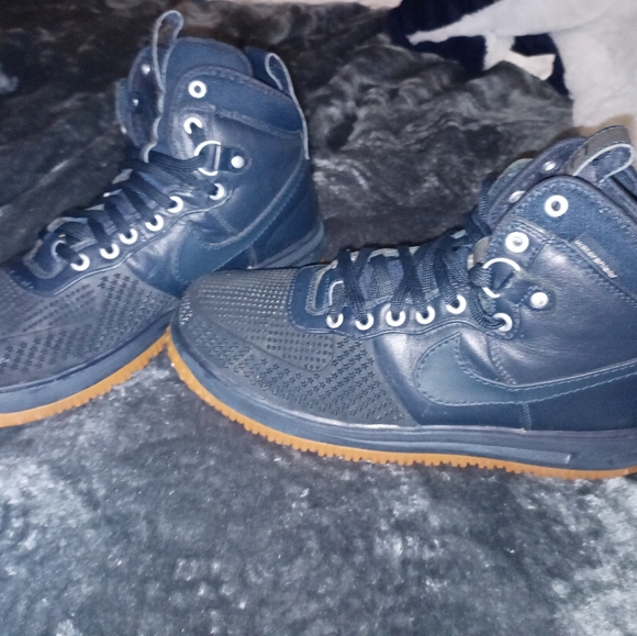 Nike Lunar Force 1 Boots - Picture 3 of 6